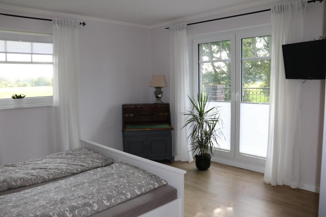 Ferienwohnung Am Schippstroth Wiefelstede Екстериор снимка