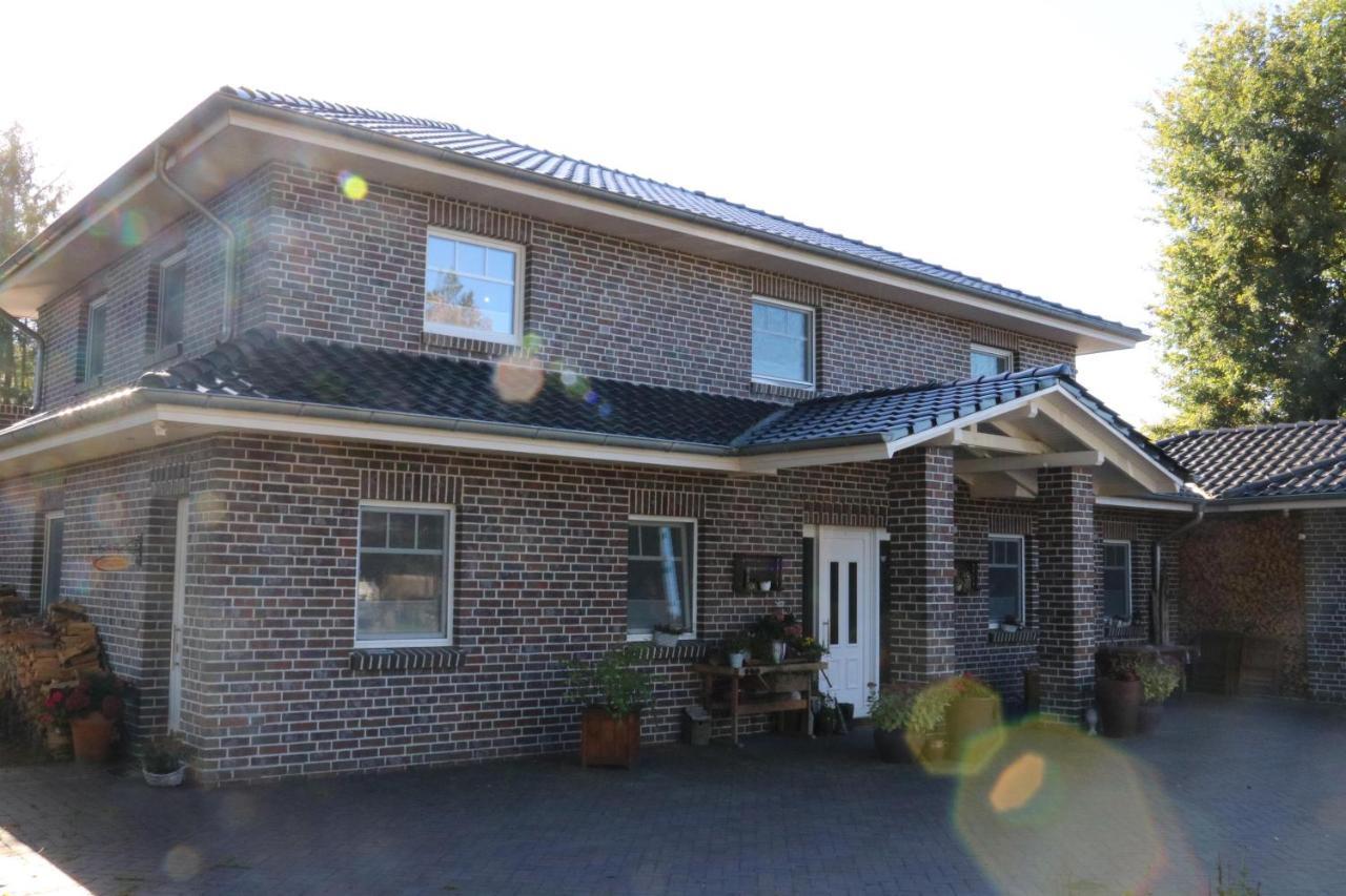 Ferienwohnung Am Schippstroth Wiefelstede Екстериор снимка